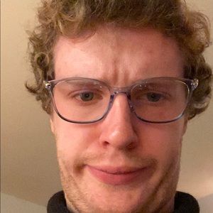 Meet your Posher, Adrien